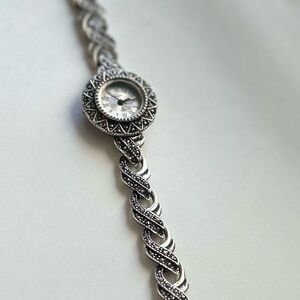 Japan Quartz Mov't Stainless Steel back 925 wrist watch